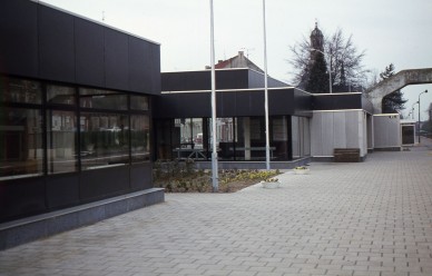 Ninove - SNCB K04461-16 (2).jpg